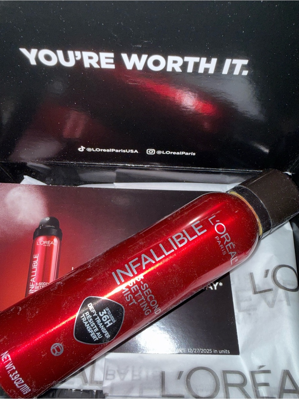 Loreal Infallible 1-Second Setting Mist – Red
